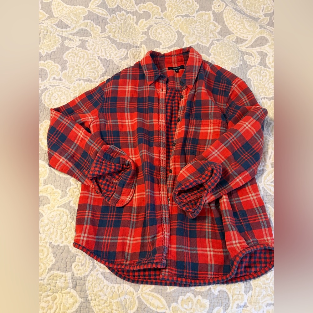 Madewell Red and Blue Plaid Button Down Shirt